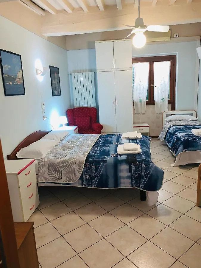 بيزا Nuova Locanda Sanbiagio Cisanello بيت ضيافة